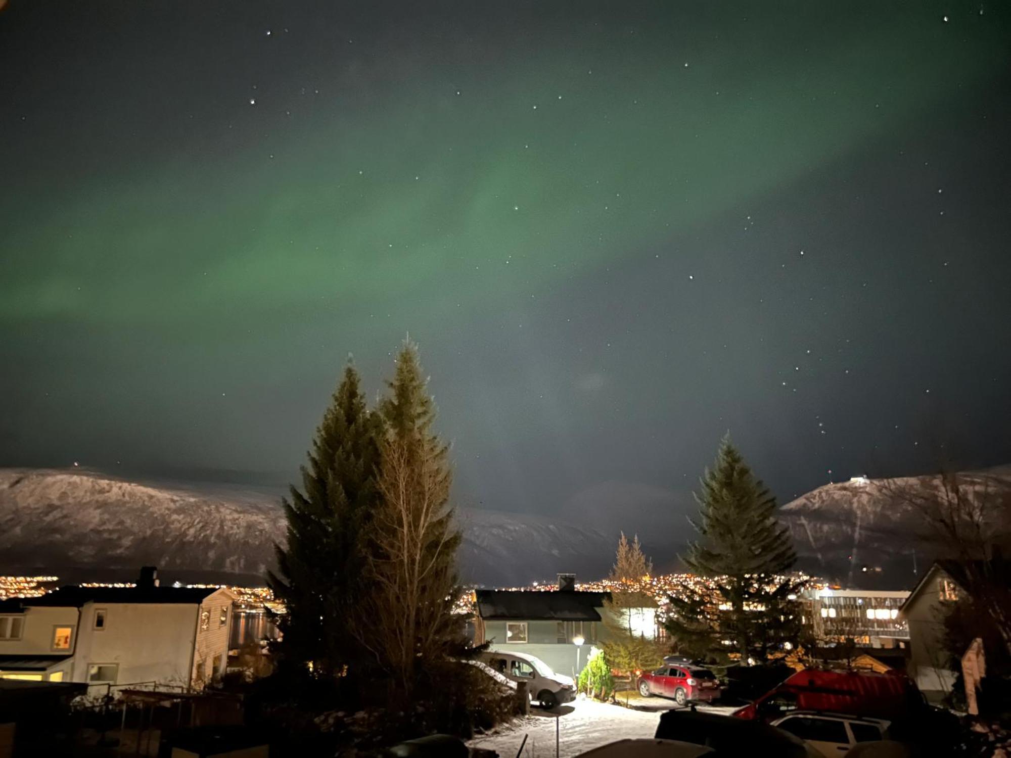 Arctic 3 Room Apartment - Aurora View - Free Parking Тромсё Экстерьер фото